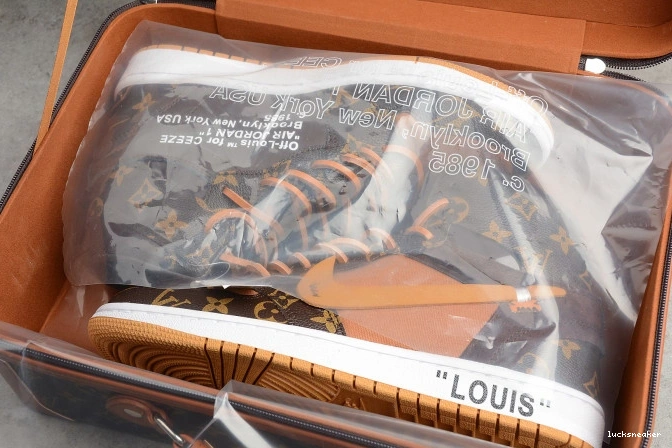 Cheap LUCY 1 Off-Louis OW x AQ0818-158 Jordan AJ1 Air 0626